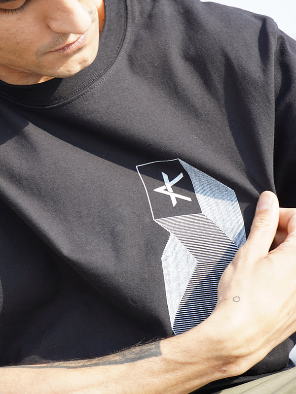 Dekki T-Shirt - Black-1